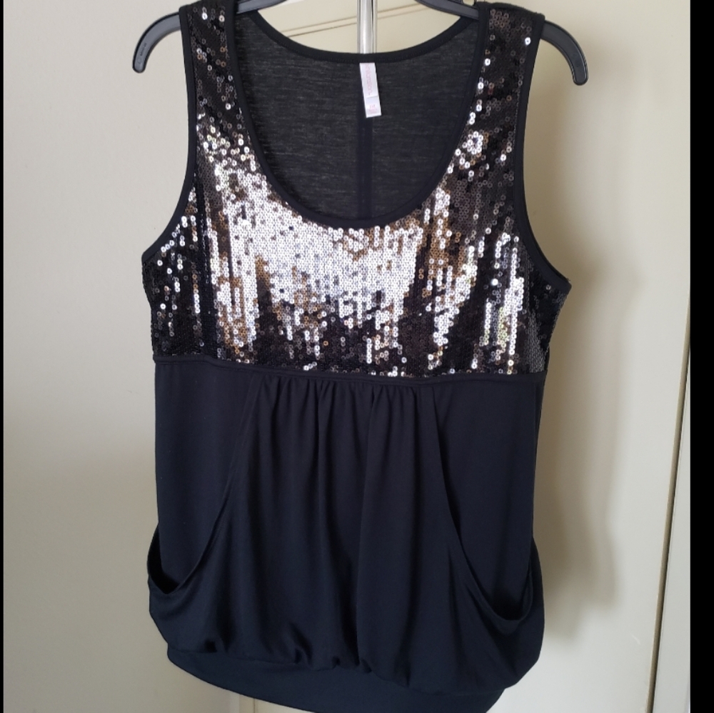 Sequins Tank Top - Picture 5 of 5